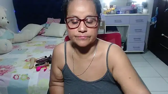 pervert mommy  online show from 23, 4, 2026
