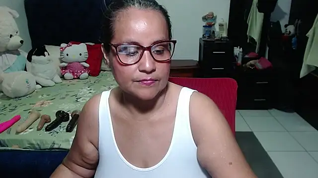 pervert mommy  online show from 10, 9, 2025