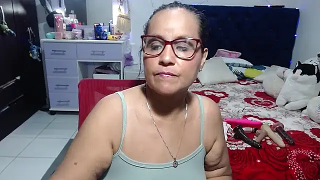 pervert mommy  online show from 26, 5, 2026