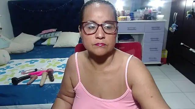 pervert mommy  online show from 9, 3, 2026