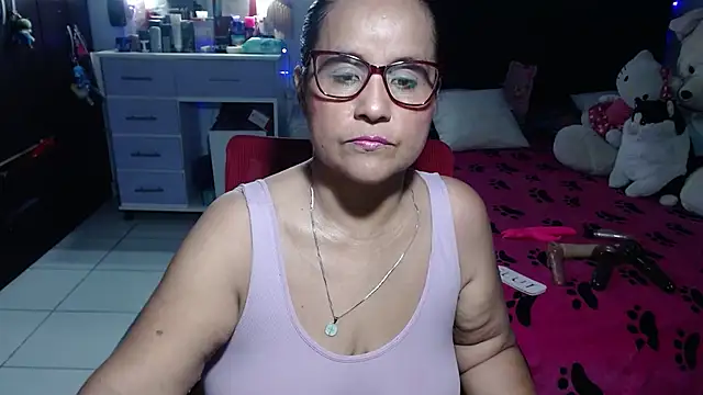 Snapshot of pervert_mommy_ chatting on 15, 7, 2026 pervert mommy online show from 15, 7, 2026