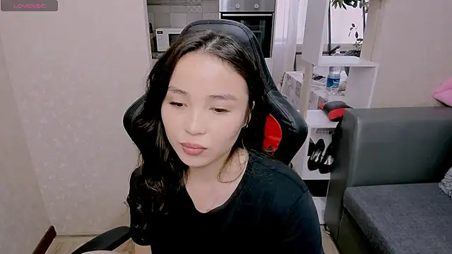 AyaMoon online show from 2, 10, 2025