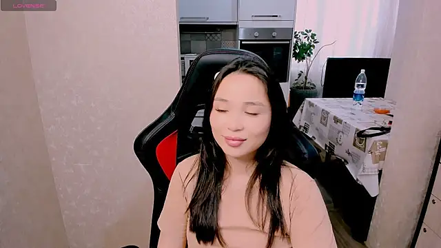 AyaMoon online show from 3, 11, 2025