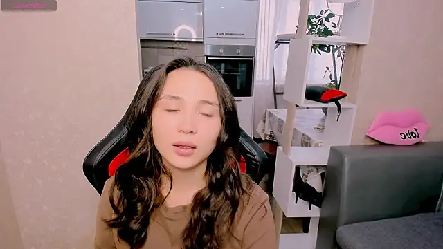 AyaMoon online show from 17, 10, 2025