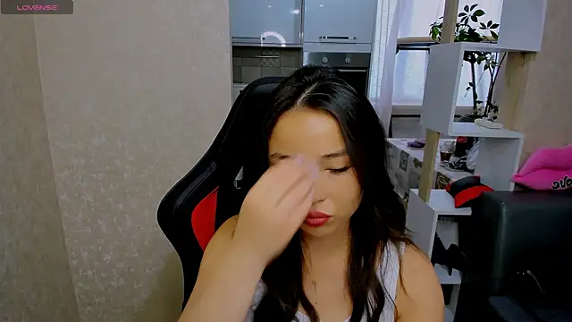 AyaMoon online show from 25, 9, 2025