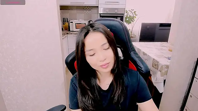 AyaMoon online show from 6, 11, 2025