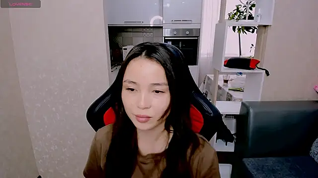 AyaMoon online show from 9, 10, 2025