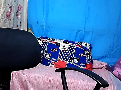 hotwetgran online show from 5, 11, 2025