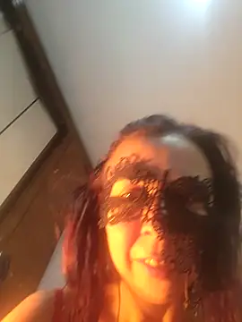 LAURAFOCOSA online show from 13, 11, 2025