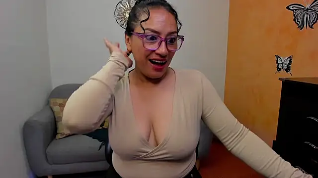 scarlet wet online show from 23, 5, 2026