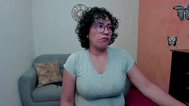 scarlet wet online show from 16, 5, 2026