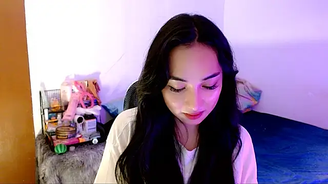 SweetLilly 18 online show from 15, 10, 2025