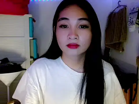 SweetLilly 18 online show from 23, 3, 2025