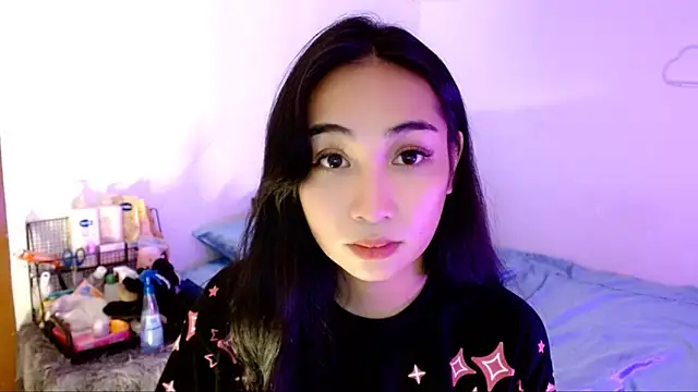 SweetLilly 18 online show from 11, 11, 2025