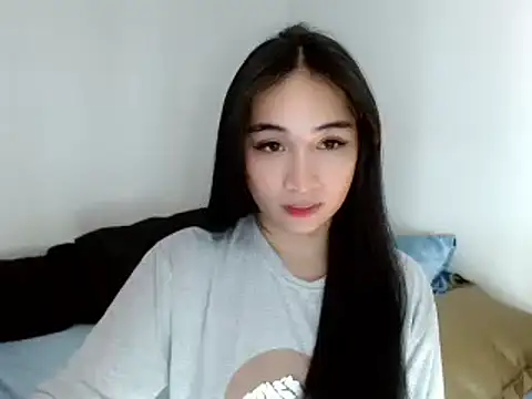 SweetLilly 18 online show from 21, 2, 2025