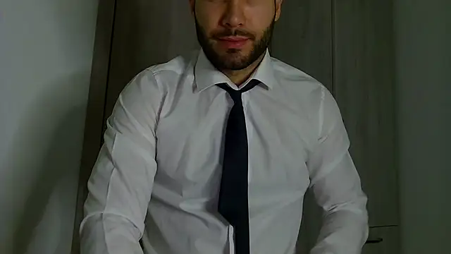 Snapshot of Justynn1 chatting on 16, 10, 2025 Justynn1 online show from 16, 10, 2025