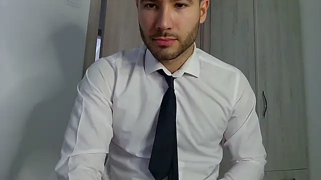 Snapshot of Justynn1 chatting on 20, 2, 2025 Justynn1 online show from 20, 2, 2025