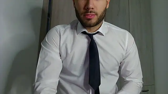 Snapshot of Justynn1 chatting on 18, 2, 2025 Justynn1 online show from 18, 2, 2025