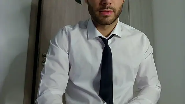 Snapshot of Justynn1 chatting on 14, 3, 2025 Justynn1 online show from 14, 3, 2025