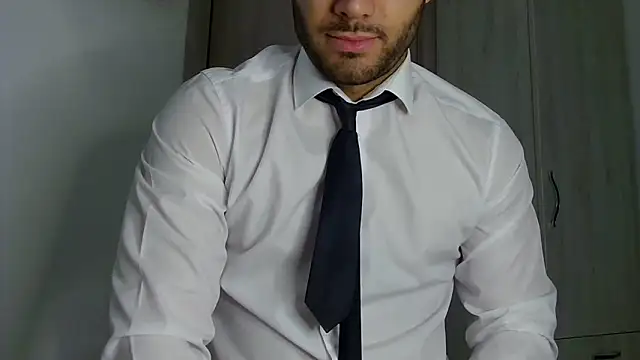 Justynn1 online show from 24, 4, 2026