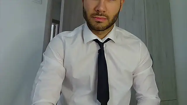 Justynn1 online show from 1, 6, 2026
