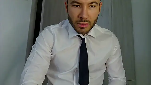 Justynn1 online show from 31, 5, 2026