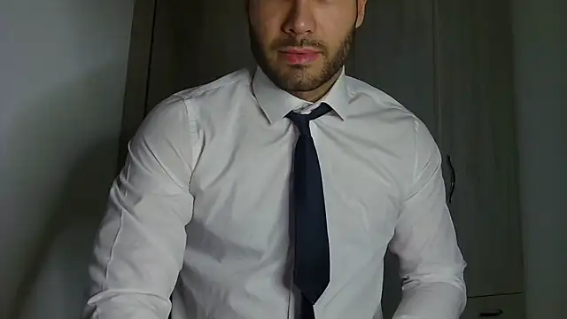 Justynn1 online show from 7, 4, 2026
