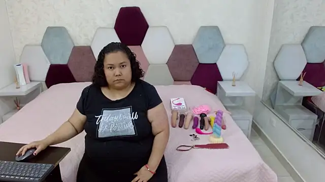 angel blue online show from 16, 2, 2026