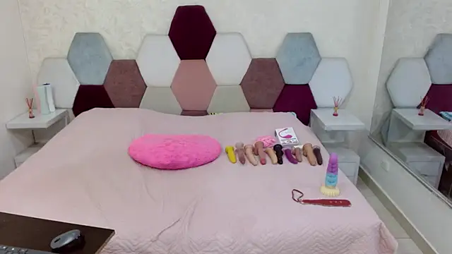 angel blue online show from 13, 1, 2026