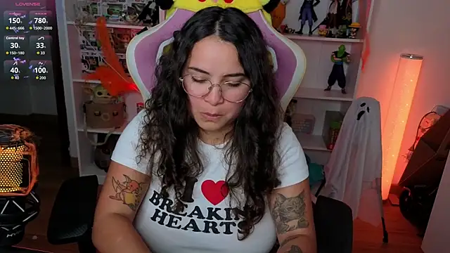 Snapshot of Sweet_sully__ chatting on 29, 10, 2025 Sweet sully online show from 29, 10, 2025