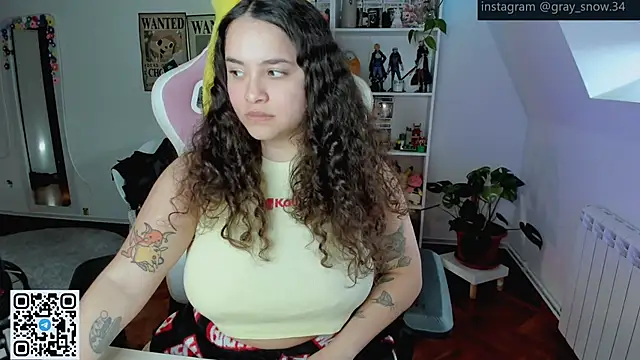 Snapshot of Sweet_sully__ chatting on 8, 2, 2025 Sweet sully online show from 8, 2, 2025