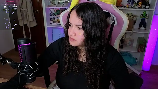 Snapshot of Sweet_sully__ chatting on 8, 11, 2025 Sweet sully online show from 8, 11, 2025