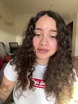 Snapshot of Sweet_sully__ chatting on 19, 2, 2025 Sweet sully online show from 19, 2, 2025