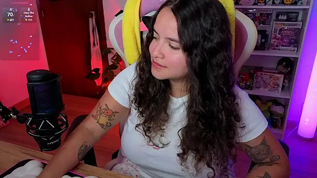 Snapshot of Sweet_sully__ chatting on 10, 9, 2025 Sweet sully online show from 10, 9, 2025