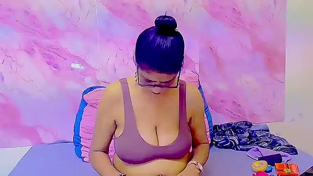 IndianAllure online show from 14, 10, 2025