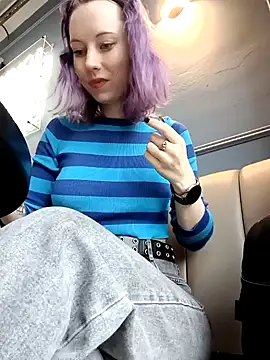 Frost foxy online show from 10, 2, 2025