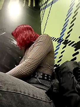 Frost foxy online show from 4, 3, 2025