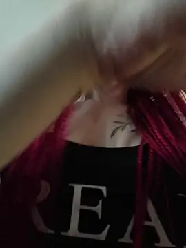 Snapshot of Frost_foxy chatting on 4, 2, 2026 Frost foxy online show from 4, 2, 2026