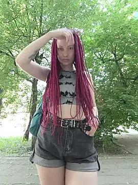 Snapshot of Frost_foxy chatting on 25, 6, 2026 Frost foxy online show from 25, 6, 2026