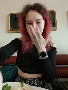 Frost foxy online show from 10, 4, 2026