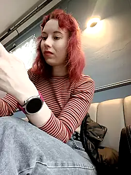 Frost foxy online show from 27, 2, 2025