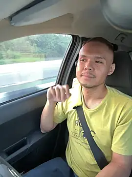 Snapshot of EllisZlatan chatting on 1, 3, 2026 EllisZlatan online show from 1, 3, 2026