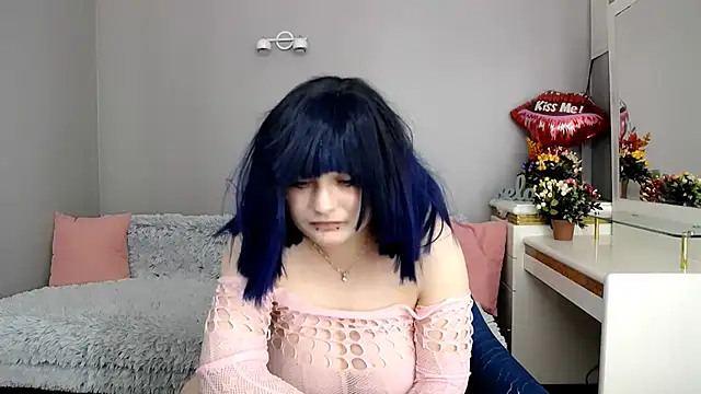 Estheri online show from 13, 2, 2026