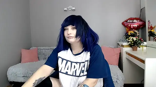 Estheri online show from 10, 2, 2026