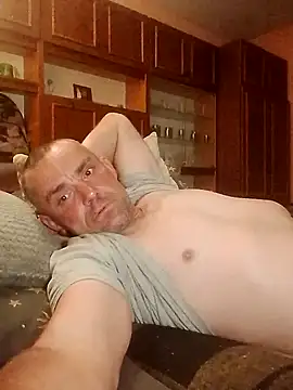 Snapshot of pavel858@xh chatting on 8, 6, 2026 pavel858xh online show from 8, 6, 2026