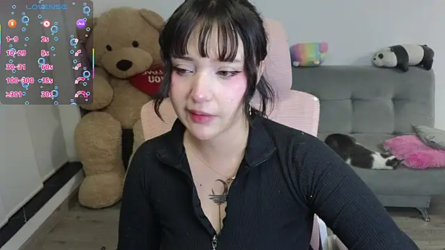 Snapshot of KuroChan420 chatting on 8, 7, 2026 KuroChan420 online show from 8, 7, 2026