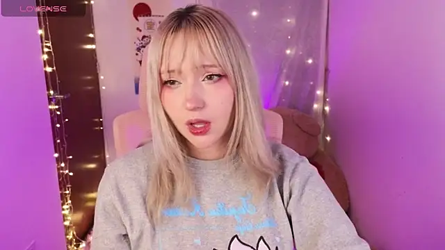 KuroChan420 online show from 16, 1, 2026