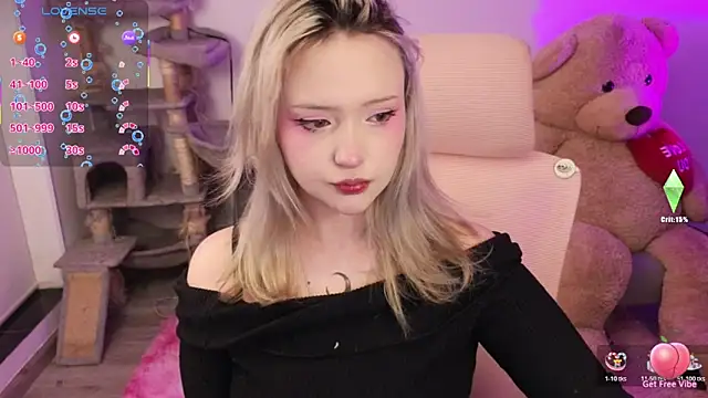 Snapshot of KuroChan420 chatting on 4, 2, 2026 KuroChan420 online show from 4, 2, 2026