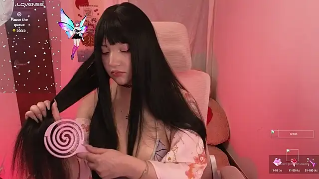 KuroChan420 online show from 8, 10, 2025