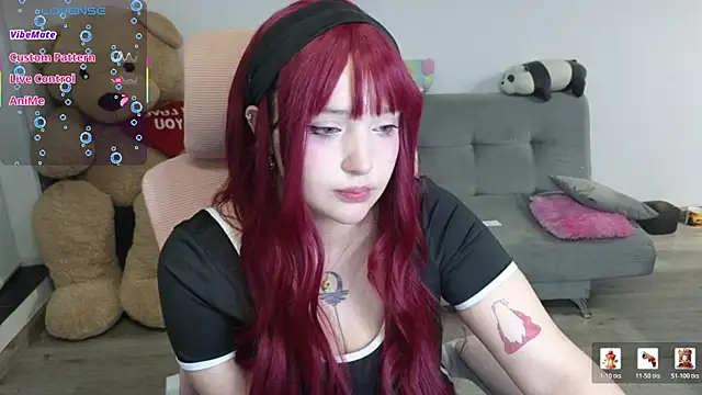 Snapshot of KuroChan420 chatting on 7, 7, 2026 KuroChan420 online show from 7, 7, 2026